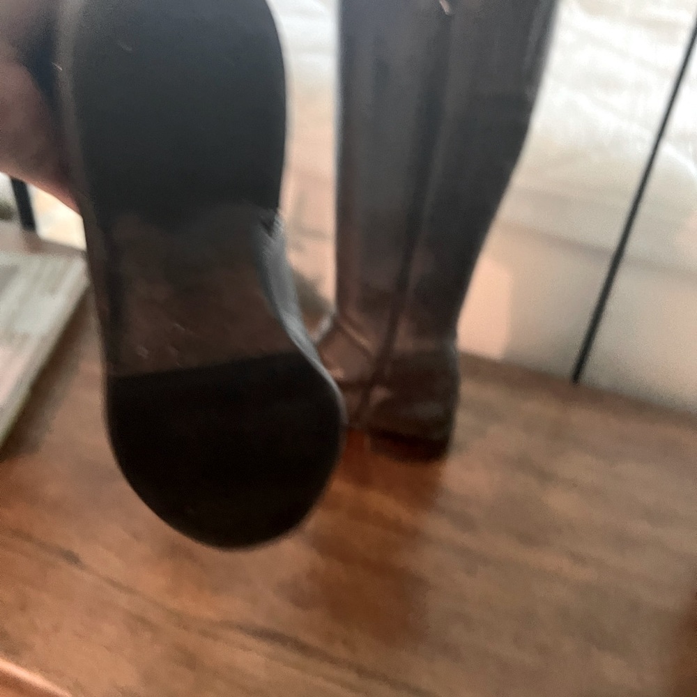 Dark brown leather fashion boots